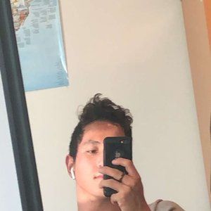 Meet your Posher, Ethan